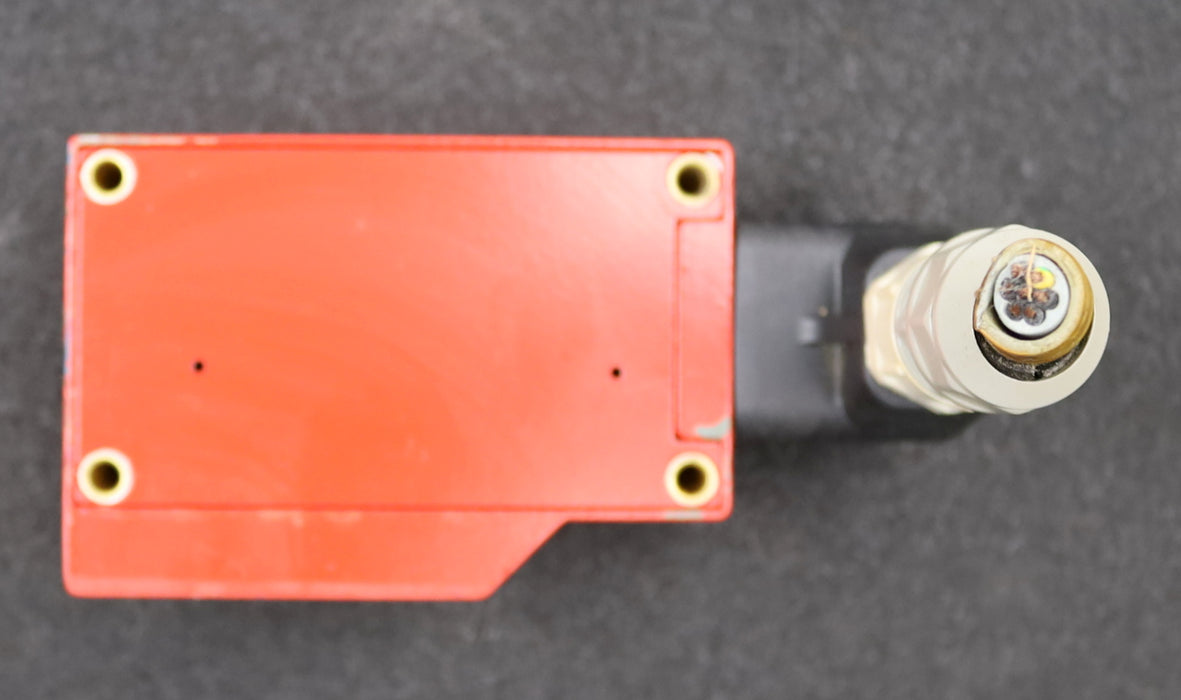 Bild des Artikels LEUZE-Komponente-für-Lichtschranke-RK-85/7-220VAC-gebraucht