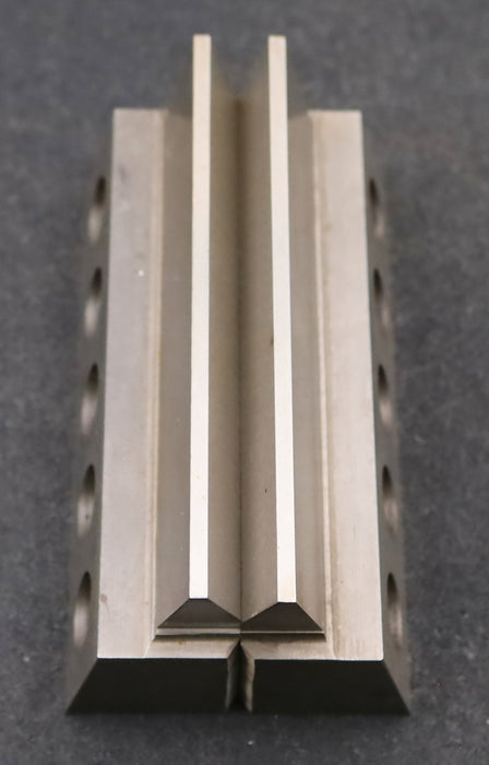 Bild des Artikels PWS-1-Satz-Hobelstähle-Kegelradhobelmaschine-75KH-m=-8-EGW-20°-Nutzlänge-133mm