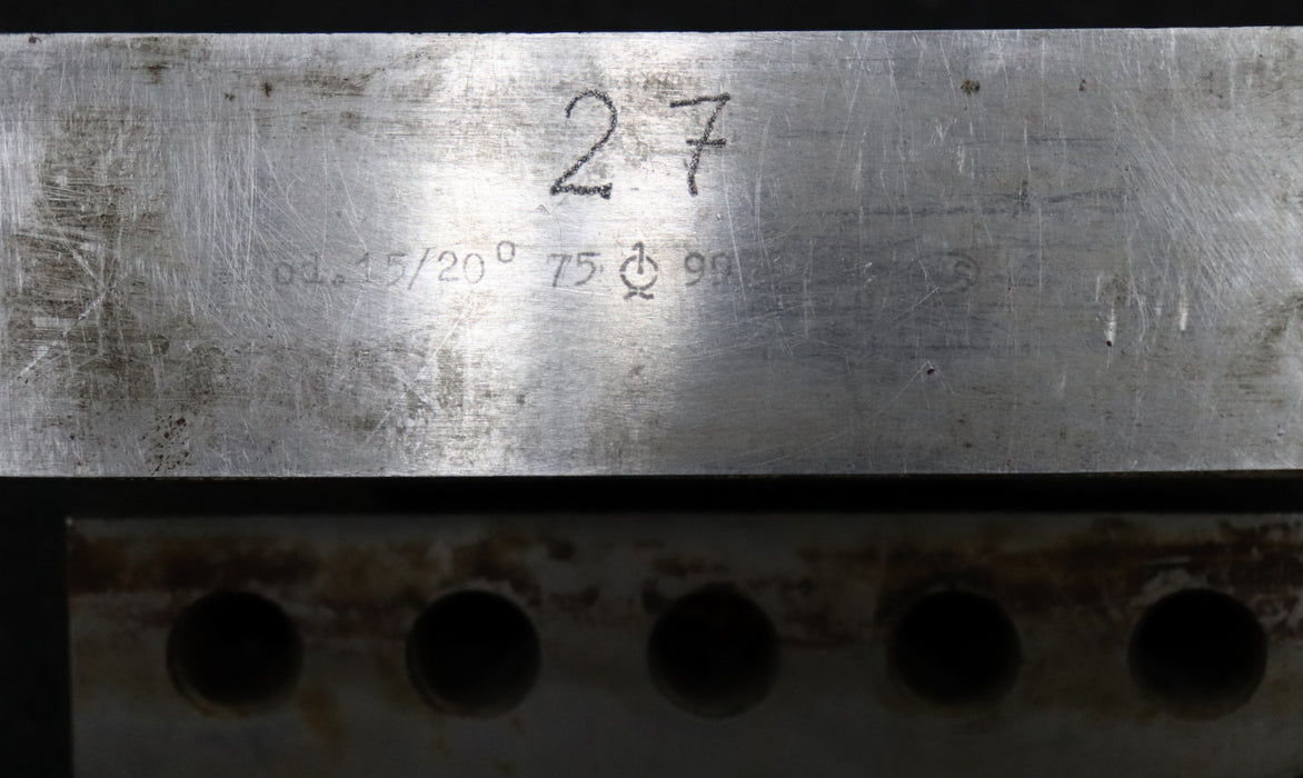 Bild des Artikels PWS-1-Satz-Hobelstähle-Kegelradhobelmaschine-75KH-m=-15-EGW-20°-Nutzlänge-103mm