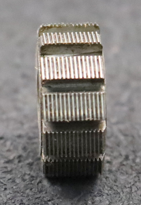 Bild des Artikels DOLD-Zahnrad-Wälzfräser-gear-hob-m=0,2-EGW-30°-0°50'-Stg-Ø25x10xØ8mm