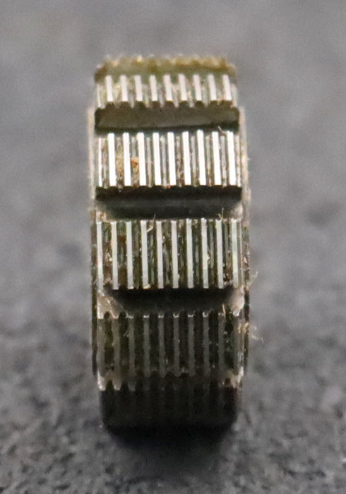 Bild des Artikels DOLD-Zahnrad-Wälzfräser-gear-hob-m=0,3-EGW-30°-0°50'-Stg-Ø25x10xØ8mm