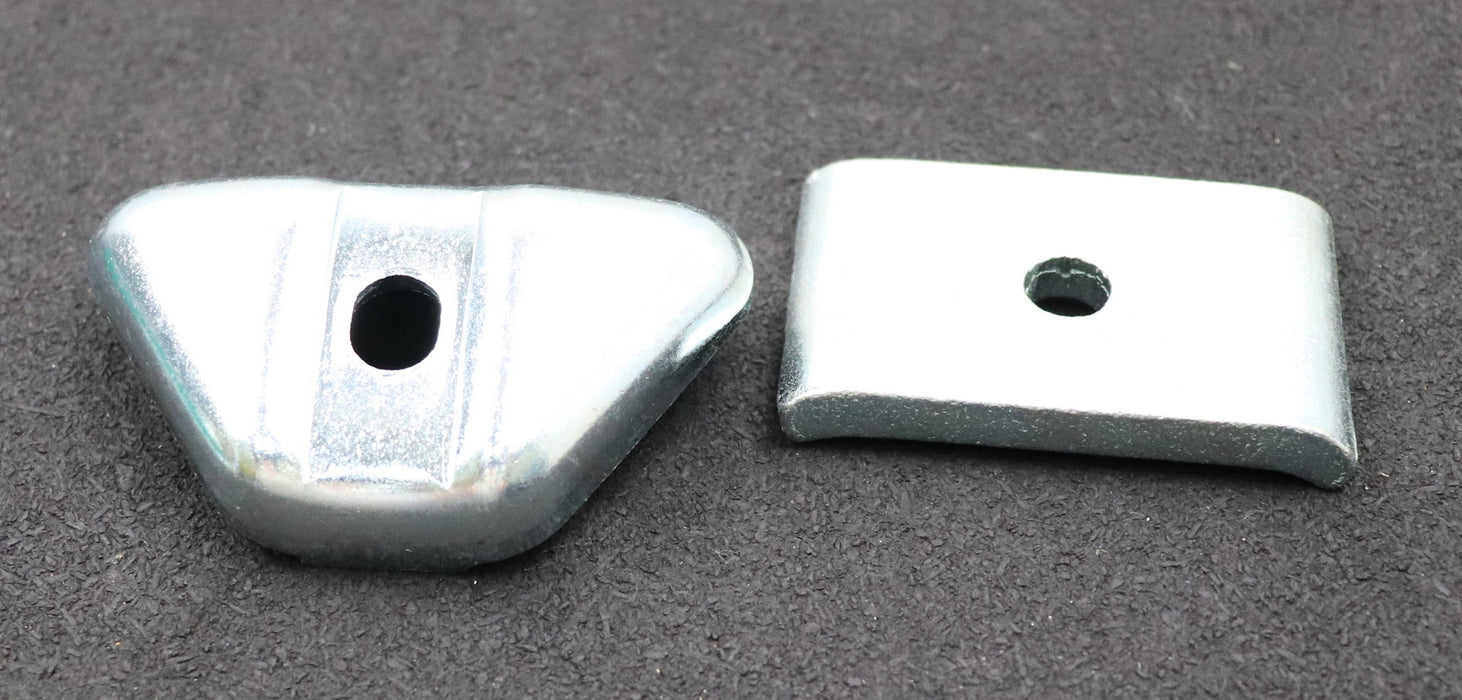 Bild des Artikels DEMAG-3x-Klemmbügel-für-KBK-1-Best.Nr.-98032644-unbenutzt-Gewicht-1,3kg