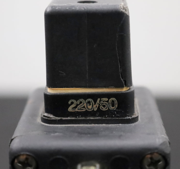 Bild des Artikels GEMÜ-Magnetventil-Typ-225-P-6bar-220V-50Hz-17VA-ND10-DA25-NW20-100%ED