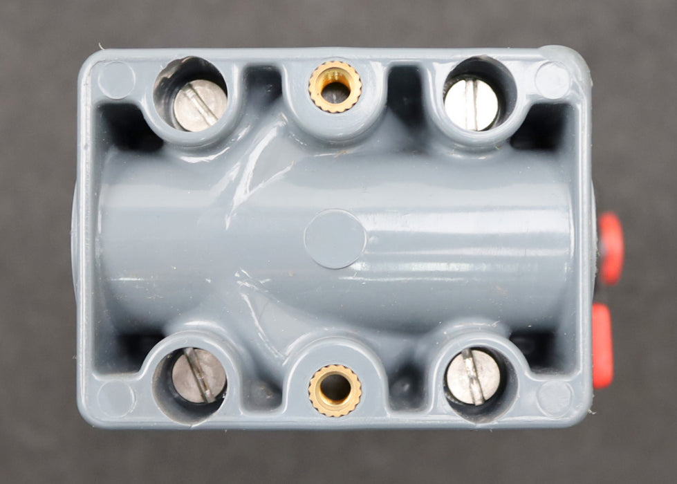 Bild des Artikels GEMÜ-Magnetventil-Typ-205-10D-2-114123050/60-0101-P-6bar-230V-50/60Hz-95W-DN10