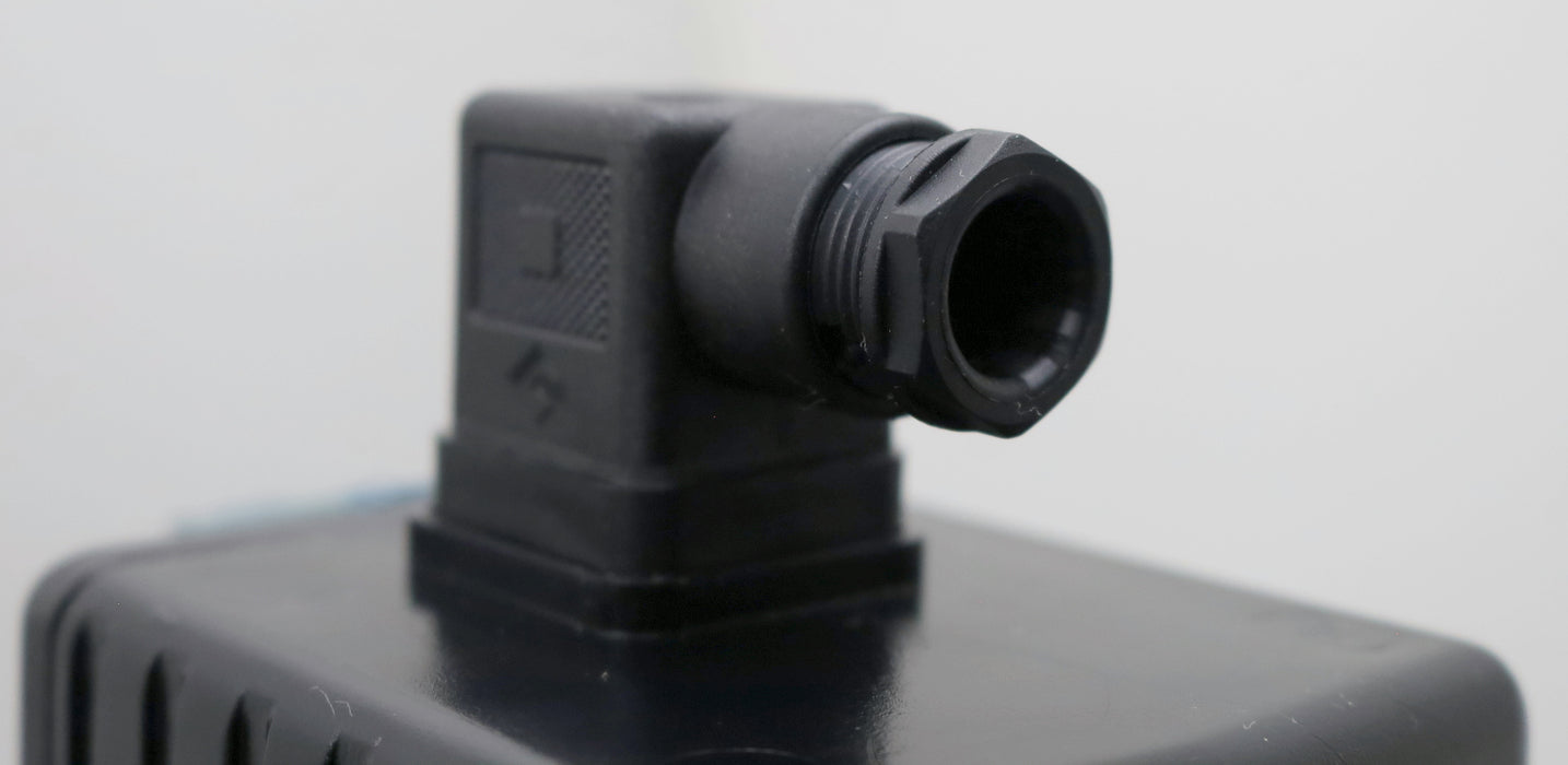 Bild des Artikels GEMÜ-Magnetventil-Typ-225-P-6bar-24VDC-70/18w-ND10-DA50-NW40-unbenutzt