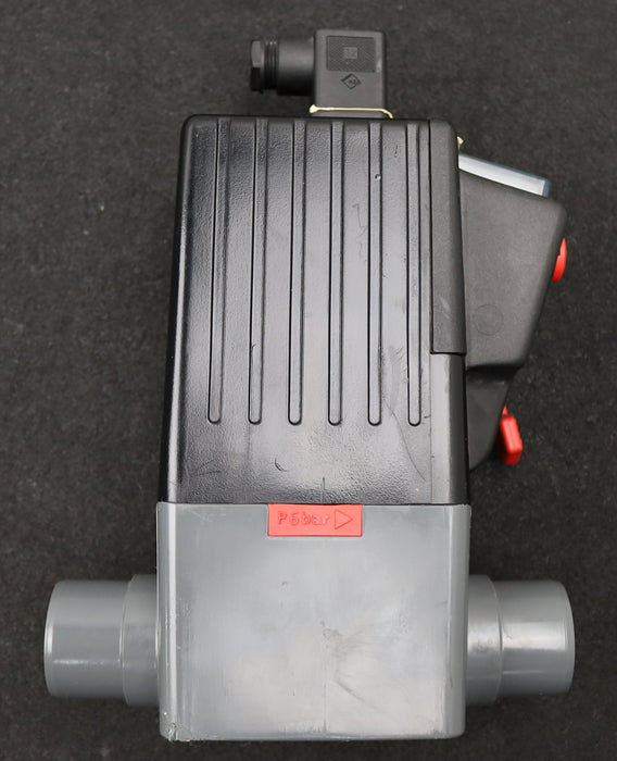 Bild des Artikels GEMÜ-Magnetventil-Typ-225-P-6bar-230V-50/60Hz-70/18w-ND10-DA40-NW32