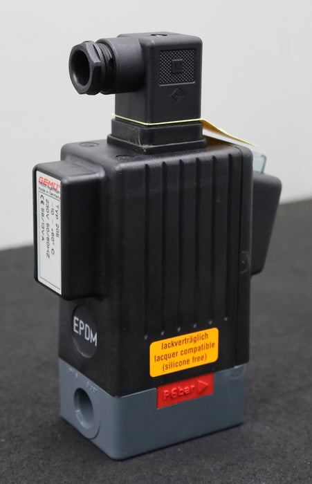 Bild des Artikels GEMÜ-Magnetventil-Typ-205-10D-P-6bar-230V-50/60Hz-DN10-Di16-PN6-unbenutzt