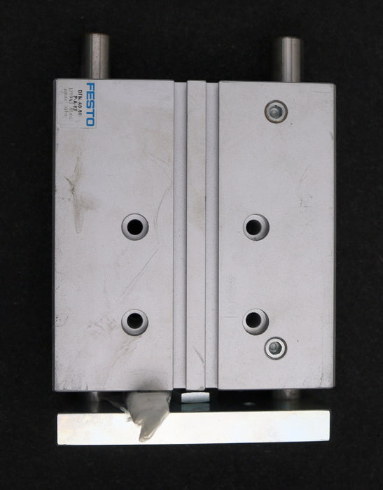 Bild des Artikels FESTO-Führungs-Zylinder-DFM-40-80-P-A-KF-Mat.-Nr.-170941-KolbenØ-40mm-Hub-80mm