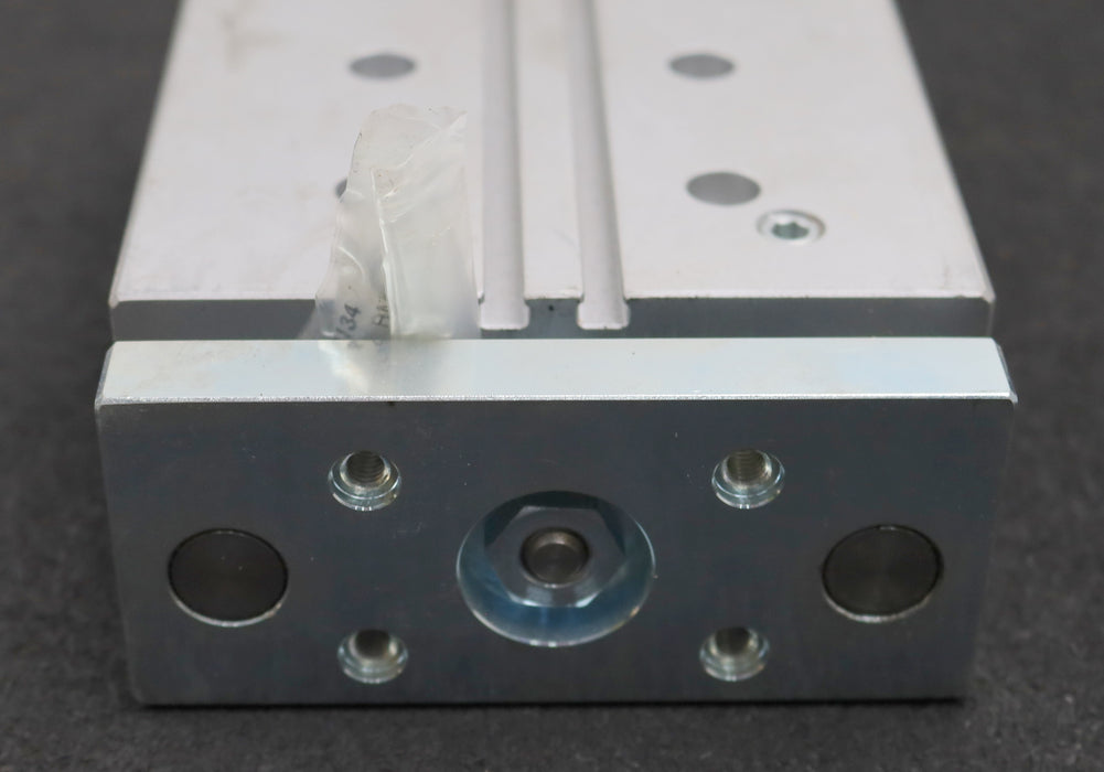 Bild des Artikels FESTO-Führungs-Zylinder-DFM-40-80-P-A-KF-Mat.-Nr.-170941-KolbenØ-40mm-Hub-80mm