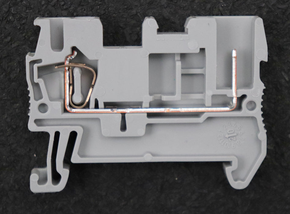 Bild des Artikels PHOENIX-CONTACT-26x-Durchgangsklemme-Art.Nr.-3040012-ST-2,5/1P-unbenutzt-in-OVP