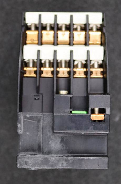 Bild des Artikels SIEMENS-Hilfsschütz-3TH8373-0AG1-Spulenspannung110V-50-60Hz-unbenutzt-in-OVP