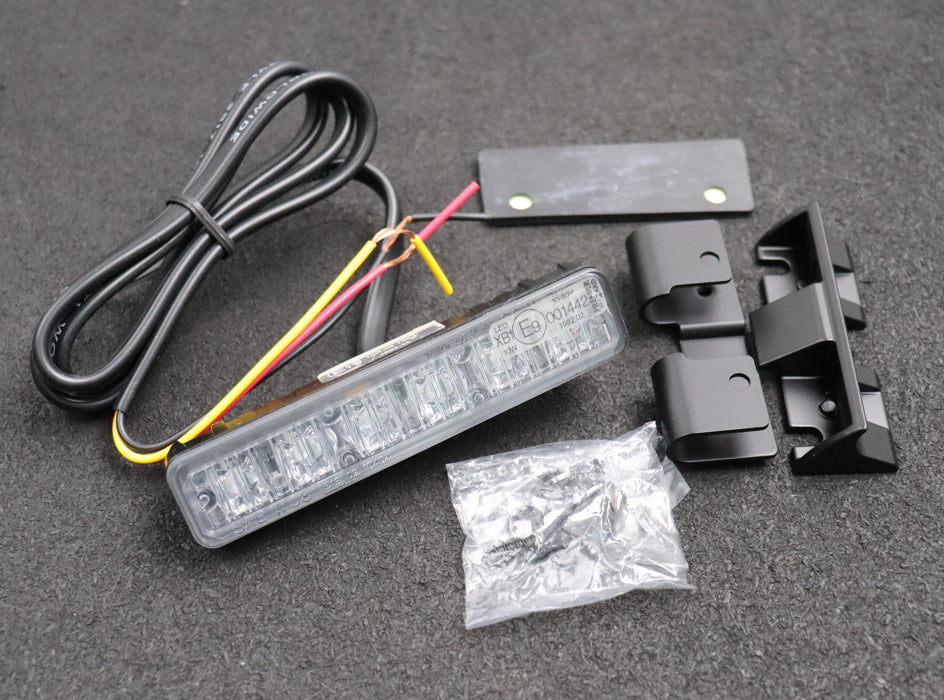 Bild des Artikels PREMIER-HAZARD-LED-LL093-000-Farbe-Blau-12-24VDC-unbenutzt-in-OVP