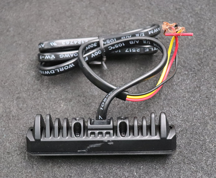 Bild des Artikels FEDERAL-SIGNAL-MICROPULSE--Begrenzungsleuchte-MPS650-RR-Farbe-Rot-12-24VDC