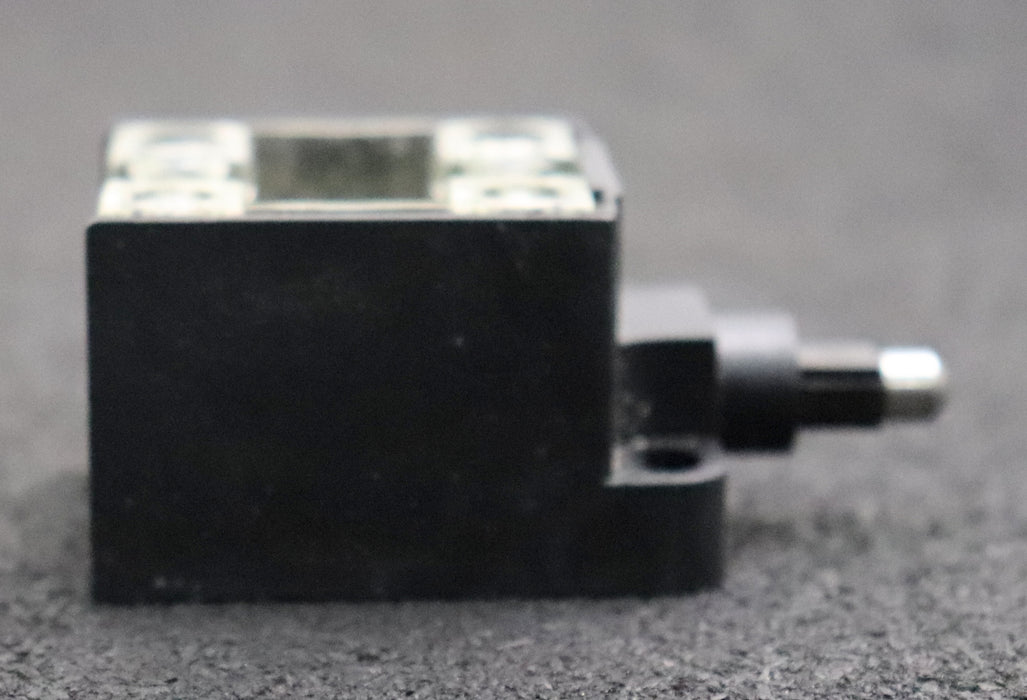 Bild des Artikels SIEMENS-Positionsschalter-3SE3020-1A-Ue-500VAC-10A-230VAC-6A-unbenutzt