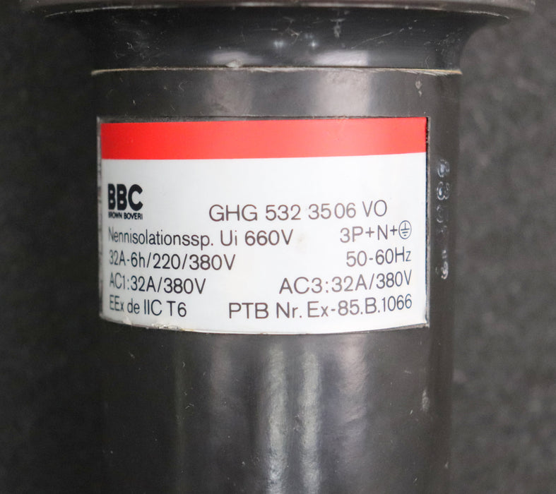 Bild des Artikels BBC-Kupplungsdose-GHG-532-3506-V0-5-Polig-Female-32A-220/380V-50/60Hz-Ui-660V