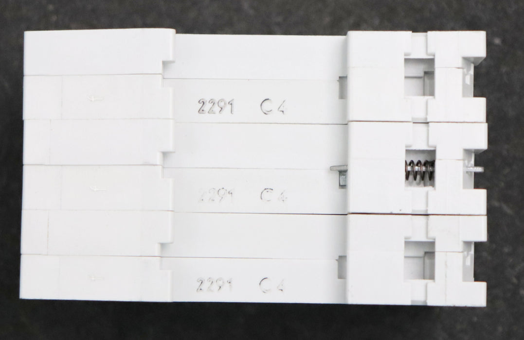 Bild des Artikels SIEMENS-N-Automat-berührungssicher-5SX2306-7-C4-380VAC-415VAC-unbenutzt