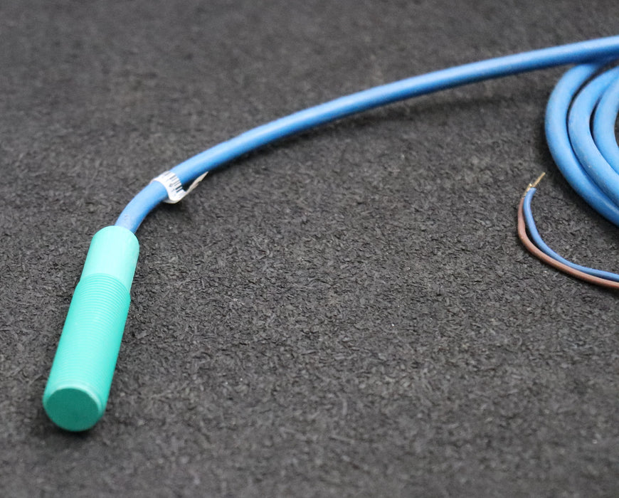 Bild des Artikels PEPPERL+FUCHS-Kapazitiver-Sensor-CJ1-12GK-N-Part.No.-141465-8VDC-unbenutzt