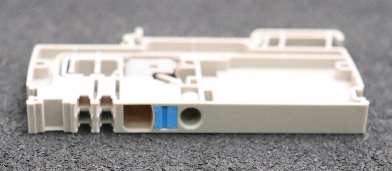 Bild des Artikels WEIDMÜLLER-20x-Durchgangsklemme-AAP11-6-LO-BL-Art.Nr.-1988130000-unbenutzt