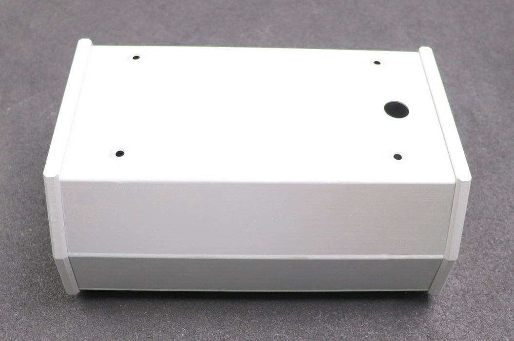 Bild des Artikels BEHNKE-Aufputzgehäuse-Größe-2-Best.-Nr.:-40-5102-Außenmaße-226,5x157x96mm