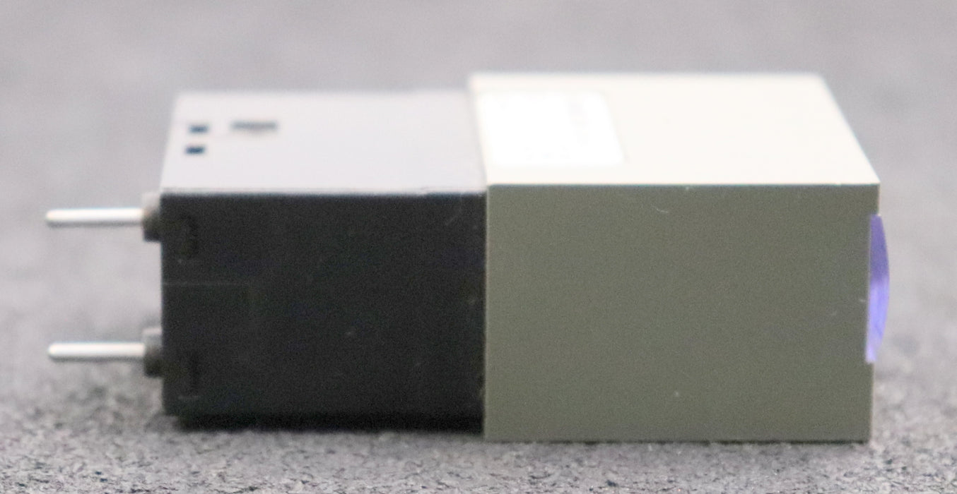 Bild des Artikels HENGSTLER-Stundenzähler-Art.Nr.-0-478-123-24VDC=2,5W-gebraucht