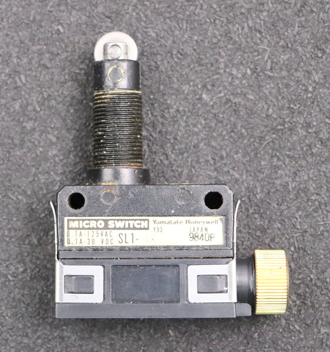 Bild des Artikels HONEYWELL-MICRO-SWITCH-Rollenschalter-SL1-EK-0,1A-125VAC-30VDC-gebraucht