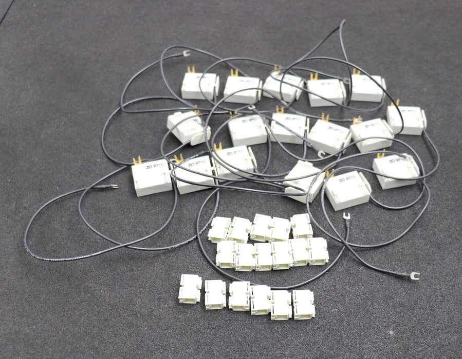 Bild des Artikels SIEMENS-17x-Überspannungsschutz-3TX7402-3R-24…48VAC-24…70VDC-unbenutzt