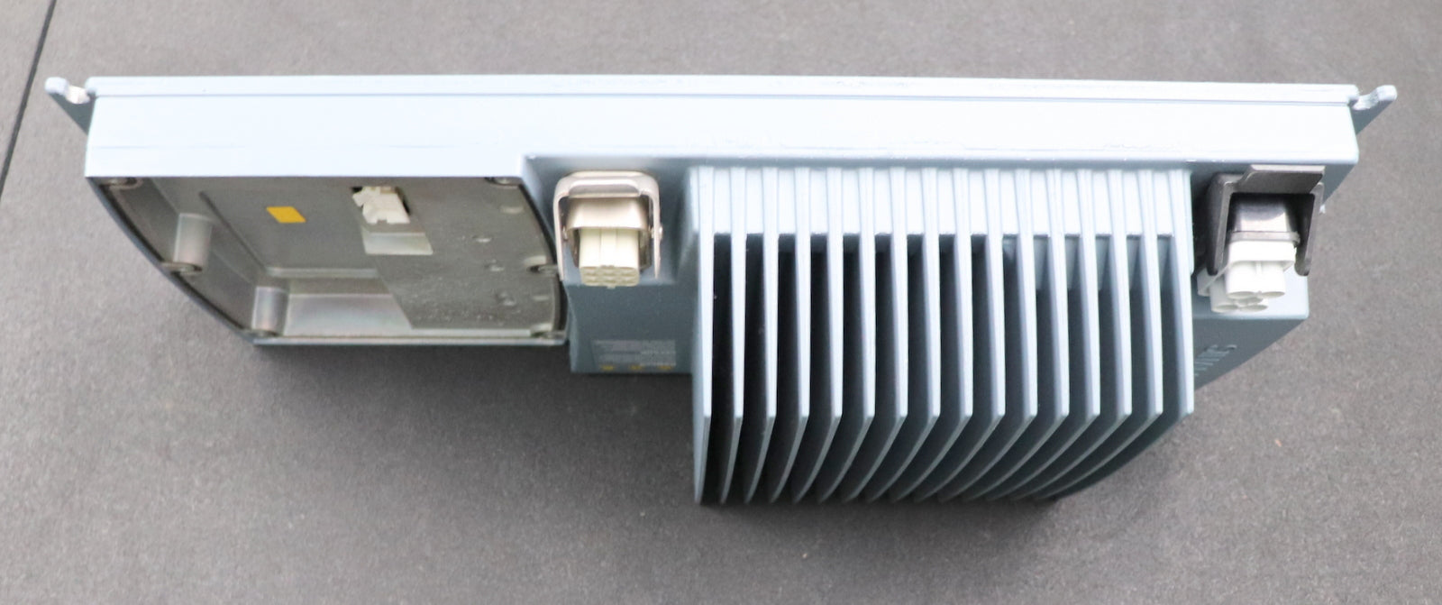 Bild des Artikels SIEMENS-SINAMICS-G120D-PM250D-Filter-6SL3525-0PE17-5AA1-Version-C01