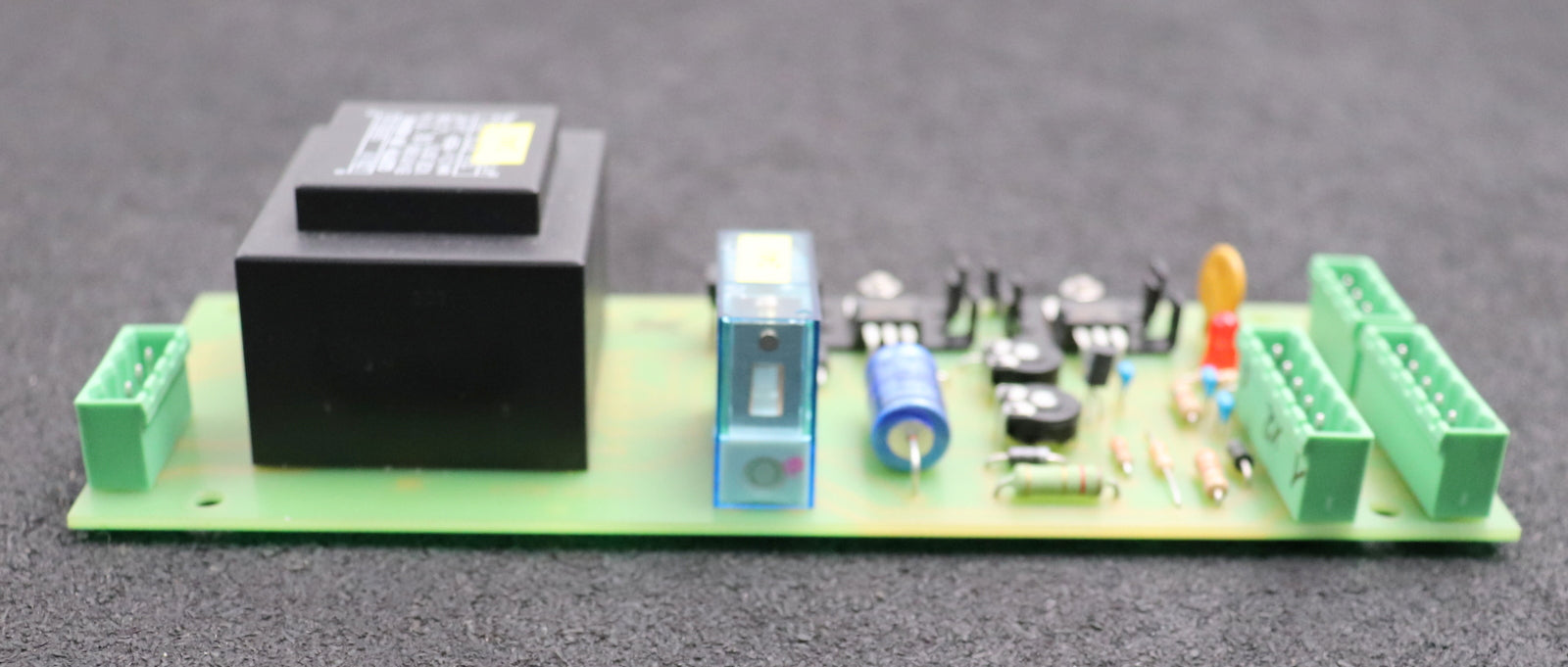 Bild des Artikels BUTZ-&-NEUMAIR-Netzteil-Platine-für-Notstromaggregat-HSQ-24V-Platine-HSQ-87.1