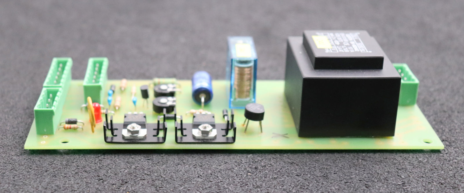 Bild des Artikels BUTZ-&-NEUMAIR-Netzteil-Platine-für-Notstromaggregat-HSQ-24V-Platine-HSQ-87.1
