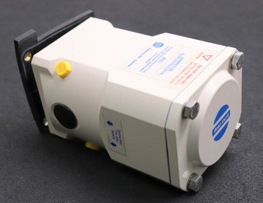 Bild des Artikels BÜRKERT-/-ROBOLUX-ROBO-VALVE-Multiway-Membranventil-Typ-2035-+-Actuator-RV-70