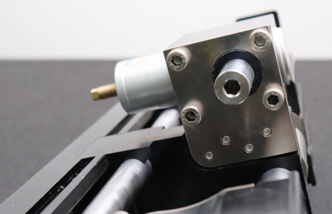 Bild des Artikels PHD-Roboter-Greifer-QTD-1399-Z1-Id-7948638/0906-ZENT-HR-B-Gesamtlänge-540mm