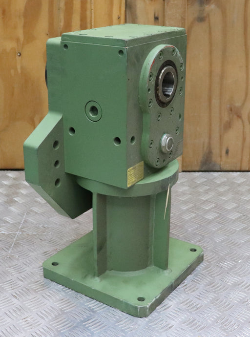 Bild des Artikels GRAESSNER-/-HEGENSCHEIDT-Kegelstirnradgetriebe-KS35H-Übersetzung-4,9:1