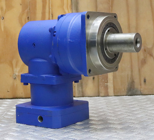 Bild des Artikels WITTENSTEIN-Winkelgetriebe-90°-SPK-180-MF2-10-071-000-Ratio-10-Art.Code-20012425