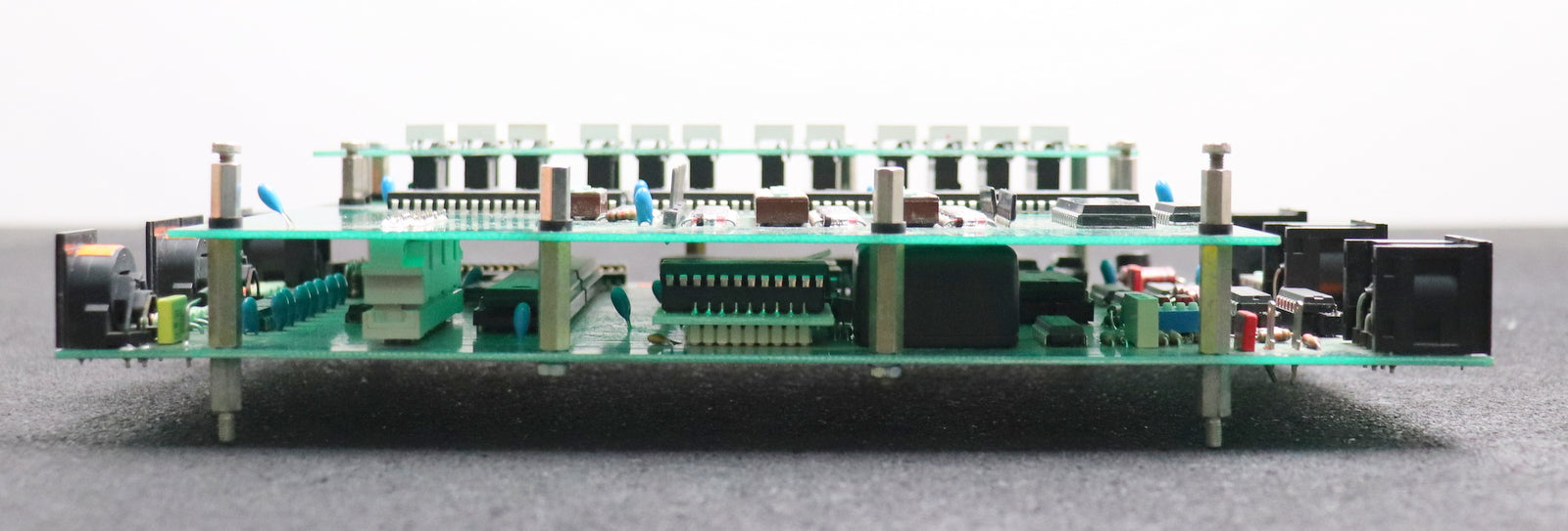 Bild des Artikels MENGELE-MEGAMAT-LISTA-Steuerung-MM-02-für-Paternoster-410-450-+-Platinen