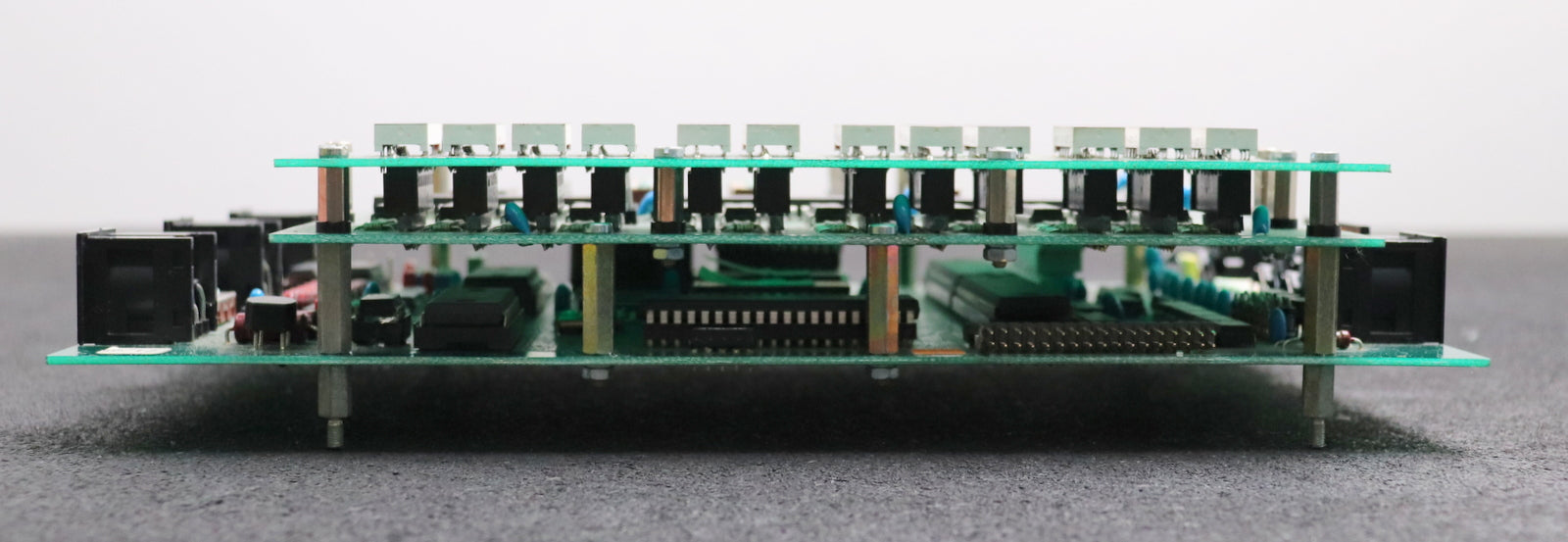 Bild des Artikels MENGELE-MEGAMAT-LISTA-Steuerung-MM-02-für-Paternoster-410-450-+-Platinen