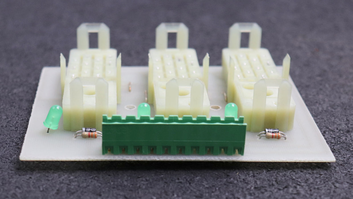 Bild des Artikels MENGELE-MEGAMAT-LISTA-Relaisplatine-SR-für-Paternoster-Best.Nr.-SR-410.908