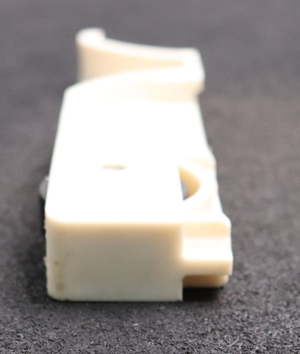 Bild des Artikels MENGELE-MEGAMAT-LISTA-Mitnehmerplatte-rechts-Paternoster-MEGAMAT-13236/25B/3935