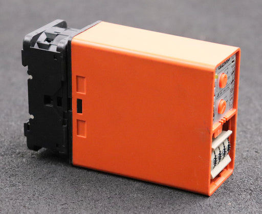 Bild des Artikels BIRCHER-Zeitrelais-Typ-QZMP-220VAC-50/60Hz-0,1-999.9-6A-250VAC-gebraucht