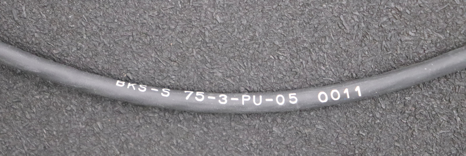 Bild des Artikels BALLUFF-Verbindungskabel-Typ-BKS-S-75-3-PU-05-Female-4-pin-anschluss-abgewinkelt
