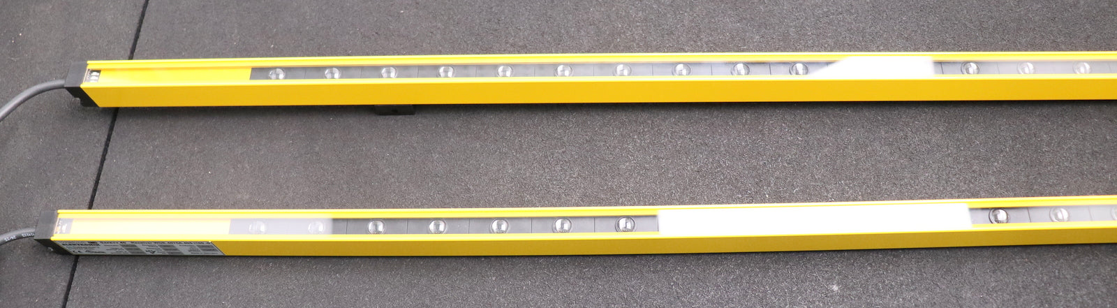 Bild des Artikels WERAC-SAFETY-40-Lichtgitter-Sender+-Empfänger-Typ-WGS-4075A-405-l100-0