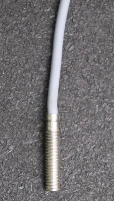 Bild des Artikels WELOTEC-induktive-Näherungsschalter-Typ-IWEH25-B008-PS-K-10-30VDC-200mA-IP67