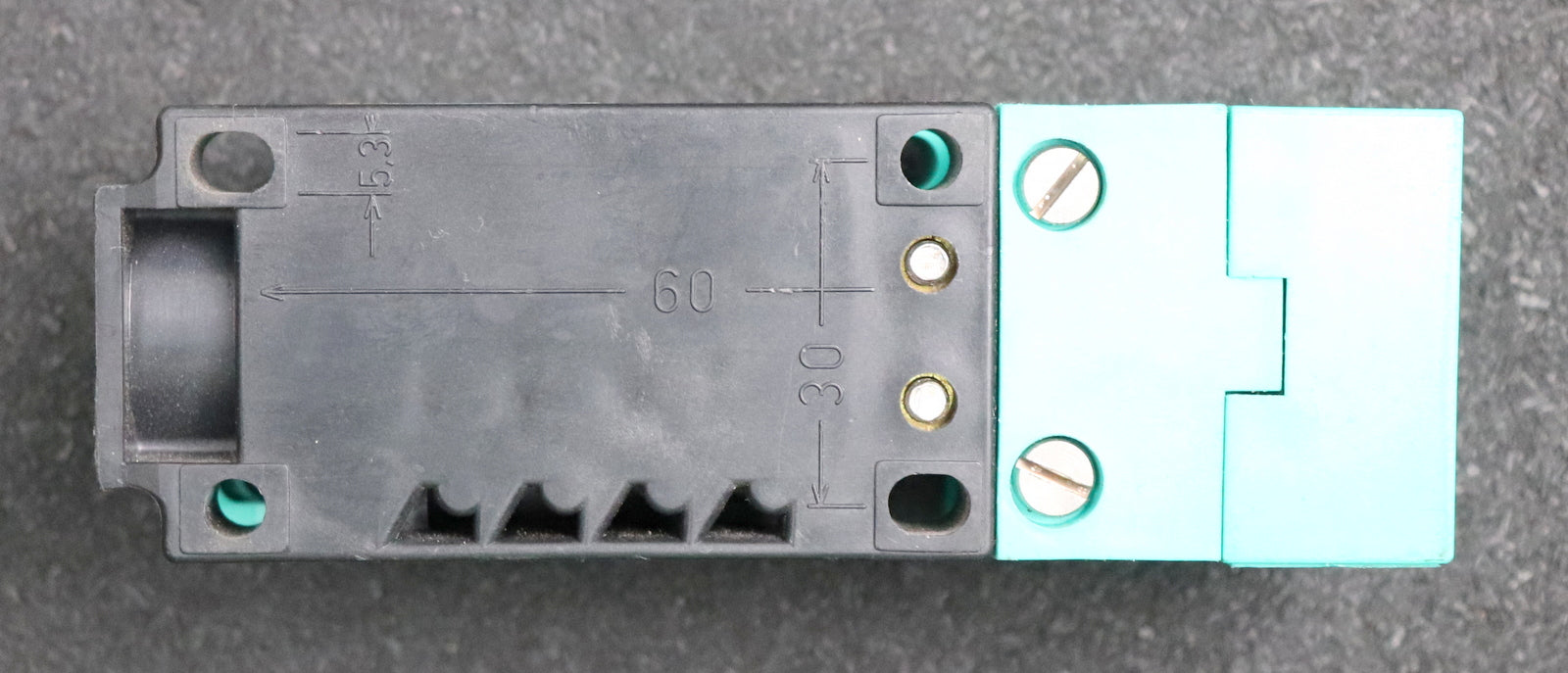 Bild des Artikels PEPPERL+FUCHS-induktiver-Sensor-Typ-NJ15+U+W-Schaltfunktion-Schließer