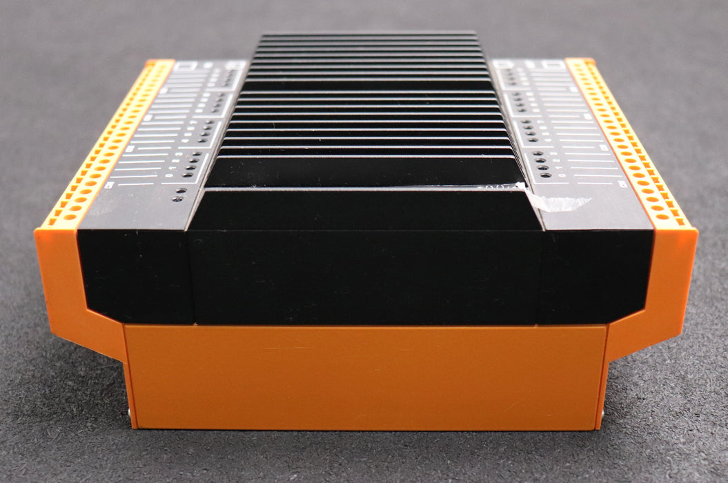 Bild des Artikels IFM-Pegelconverter-Typ-C13005-In:-16x220VAC-Out:-16x24VDC-I:-10mA-gebraucht