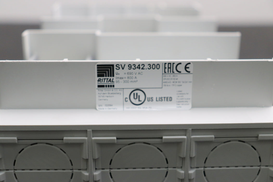 Bild des Artikels RITTAL-OM-Adapter-Typ-SV-9342.300-800A-690VAC-95-300mm²-unbenutzt