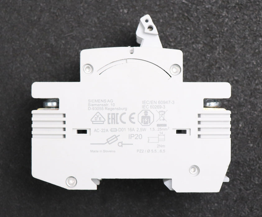 Bild des Artikels SIEMENS-Sicherungslasttrennschalter-5SG7651-0KK16-D01/16A-230VAC-gebraucht