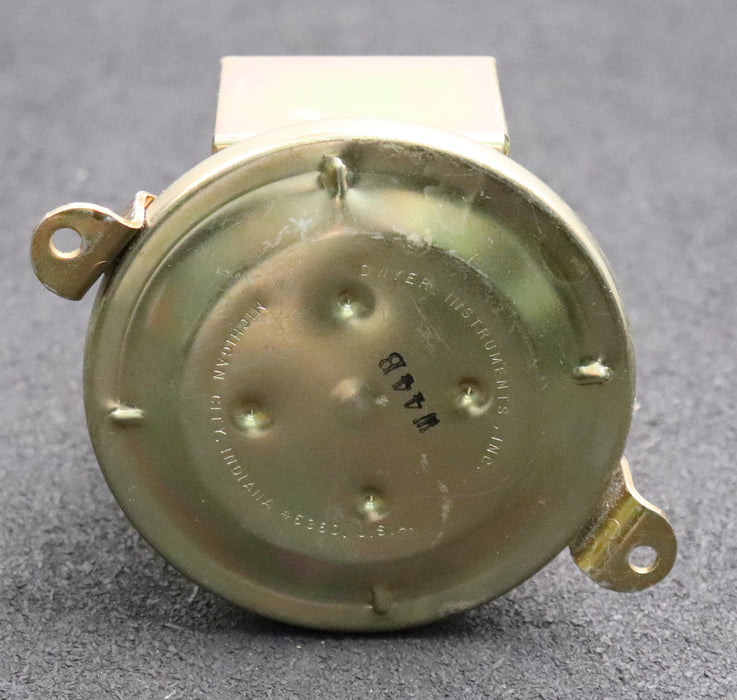 Bild des Artikels DWYER-Niederdifferenzdruckschalter-Model-No.-19100-Betriebsbereich-Zoll-0,15-0,5