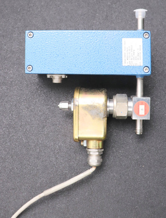Bild des Artikels BRONKHORST-LIQUI-FLOW-Massedurchflussmesser-Type-L1C2-FD-22-P-Flow-60g/h-CH2C12