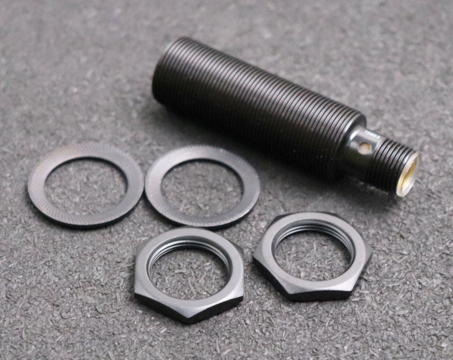 Bild des Artikels PEPPERL+FUCHS-Induktiver-Sensor-Typ-NRB8-18GM50-E2-C-V1-Part-No.-210158-10…30VDC