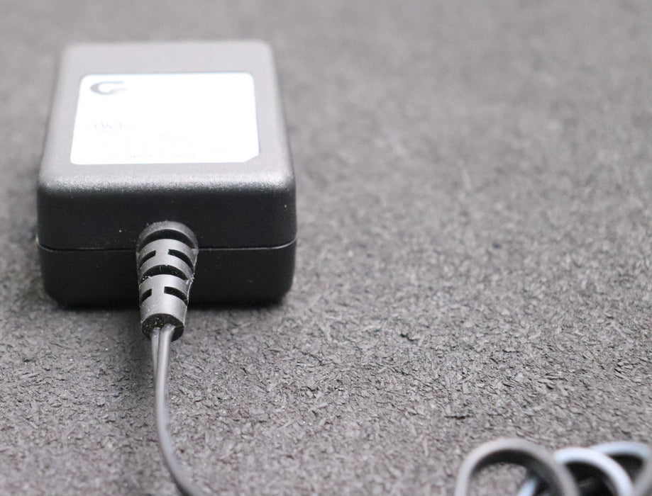 Bild des Artikels GLOBTEK-ITE-Power-Suooly-Model-GT-4101W-05-Input-100-240VAC-50-60Hz-0,5A