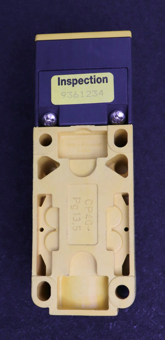 Bild des Artikels TURCK-Näherungsschalter-Typ-Bi-15-CP40-VP4X2-10-65VDC-200mA-SN:-15mm-unbenutzt